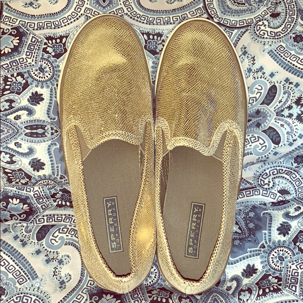Sperry Metallic gold sneakers